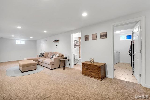 662 Green Forest Drive, Fenton, MO 63026