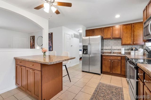 662 Green Forest Drive, Fenton, MO 63026