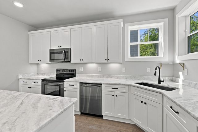 2209B 24th Ave, N, Nashville, TN 37208
