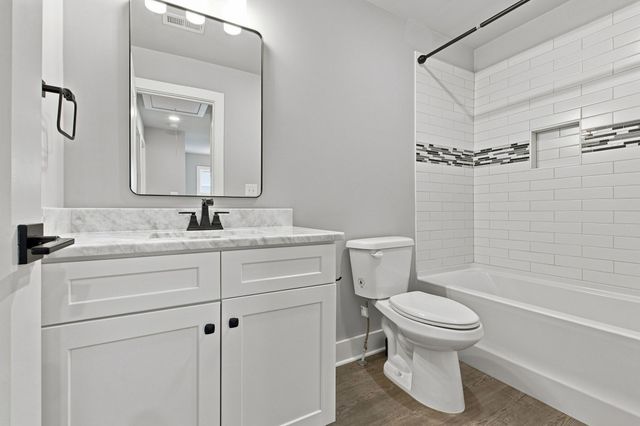 2209B 24th Ave, N, Nashville, TN 37208