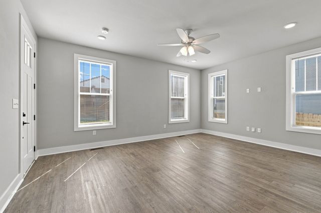 2209B 24th Ave, N, Nashville, TN 37208