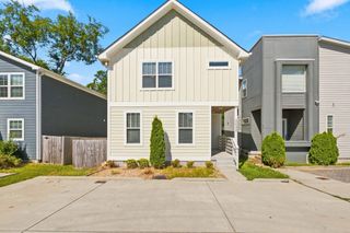 2209B 24th Ave, N, Nashville, TN 37208