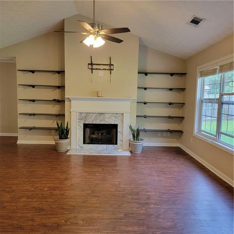 5219 Leecroft Drive, Buford, GA 30518