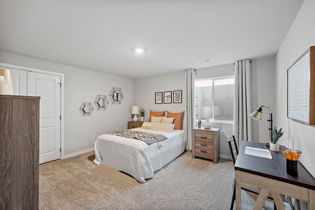 2262 SE Creekhill Way, West Des Moines, IA 50265