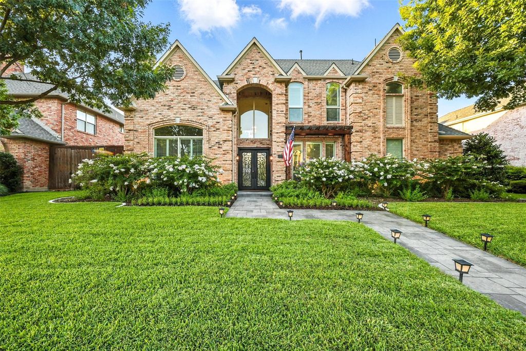 4419 Hollow Oak Drive, Dallas, TX 75287