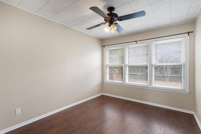 1119 Kent ST, Taylor, TX 76574