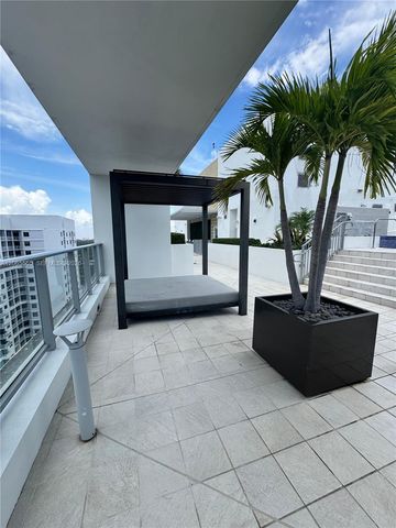1010 SW 2nd Ave 607, Miami, FL 33130