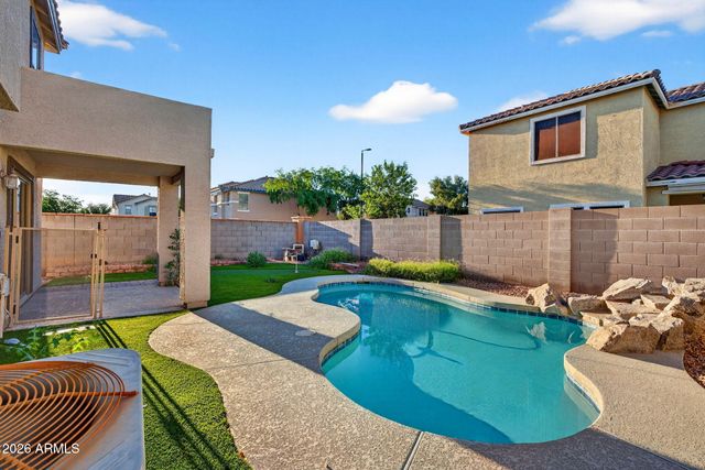 2637 S SOUTHWIND Drive, Gilbert, AZ 85295