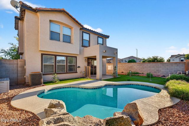 2637 S SOUTHWIND Drive, Gilbert, AZ 85295