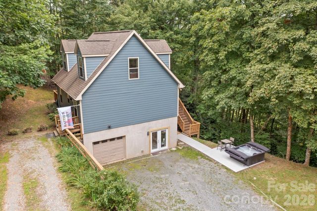 132 Heather Lane, Banner Elk, NC 28604