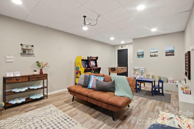 132 Heather Lane, Banner Elk, NC 28604