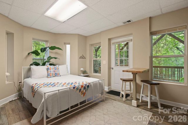 132 Heather Lane, Banner Elk, NC 28604