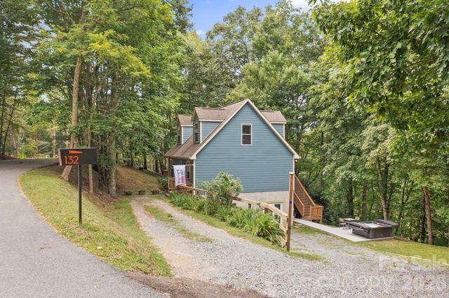 132 Heather Lane, Banner Elk, NC 28604