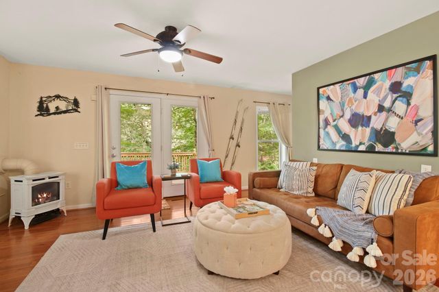 132 Heather Lane, Banner Elk, NC 28604