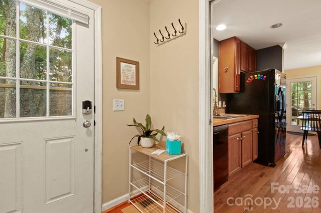 132 Heather Lane, Banner Elk, NC 28604