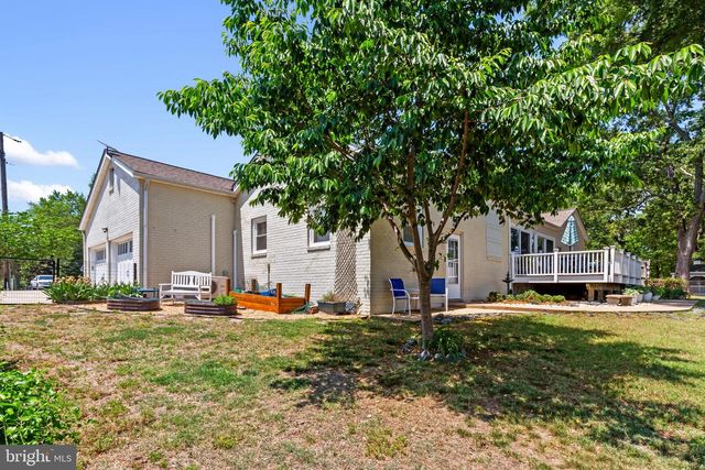 6265 TOWNSEND DR, King George, VA 22485