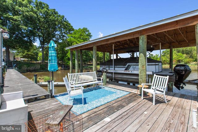 6265 TOWNSEND DR, King George, VA 22485