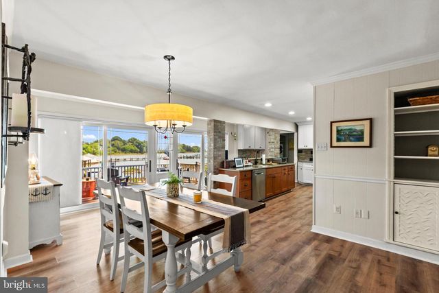 6265 TOWNSEND DR, King George, VA 22485