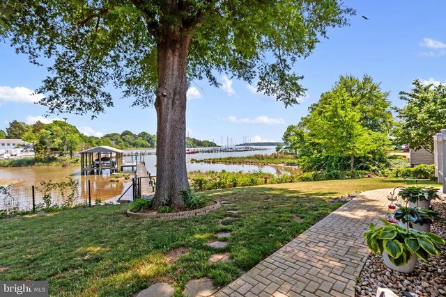 6265 TOWNSEND DR, King George, VA 22485