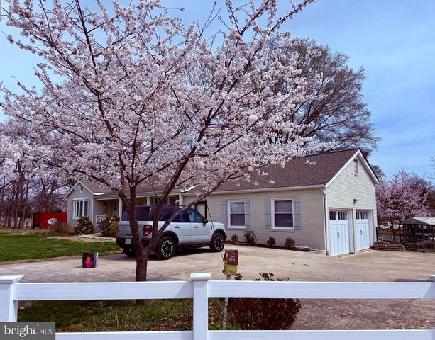 6265 TOWNSEND DR, King George, VA 22485