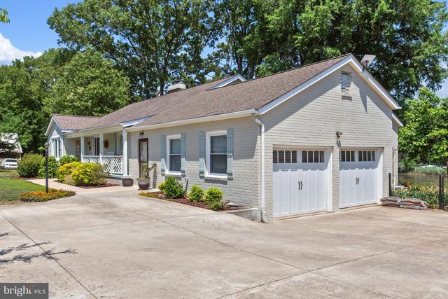 6265 TOWNSEND DR, King George, VA 22485