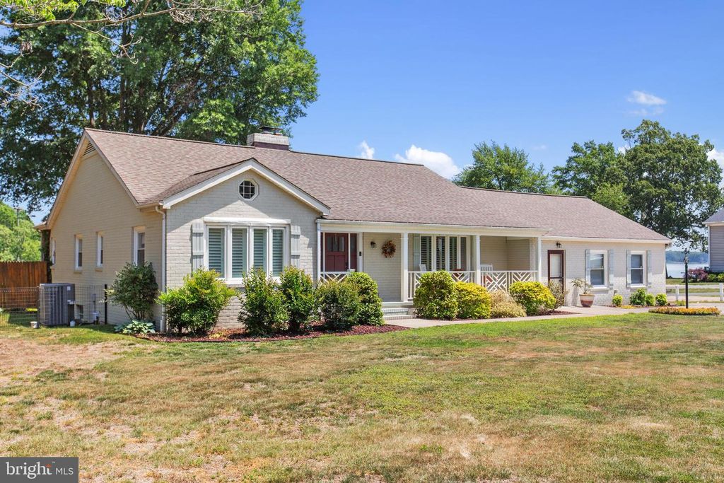 6265 TOWNSEND DR, King George, VA 22485