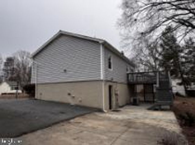 7301 DREW LN, Fredericksburg, VA 22407