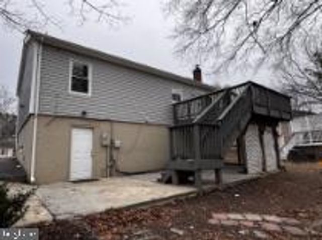 7301 DREW LN, Fredericksburg, VA 22407