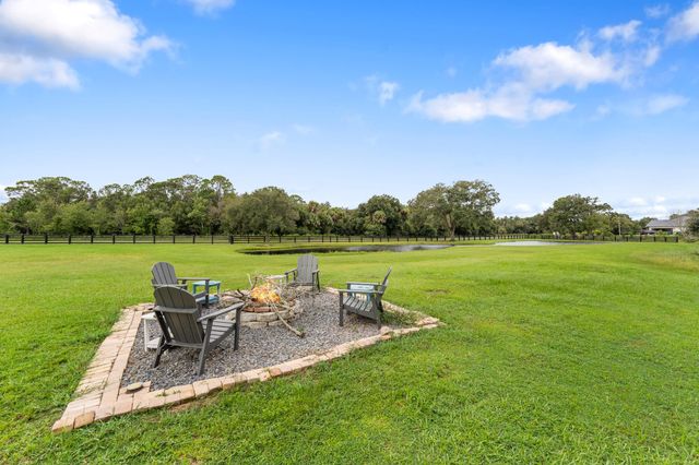 2143 SE 137th Way, Okeechobee, FL 34974