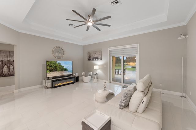 2143 SE 137th Way, Okeechobee, FL 34974