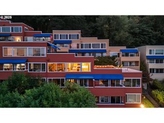 3515 Sw BARBUR Blvd Y2, Portland, OR 97239