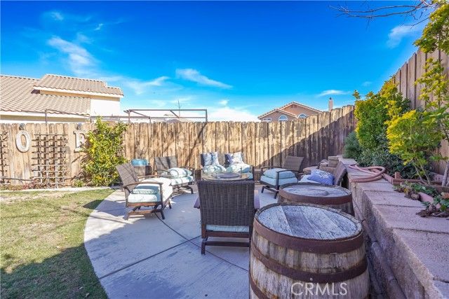 12206 San Ysidro St., Victorville, CA 92392