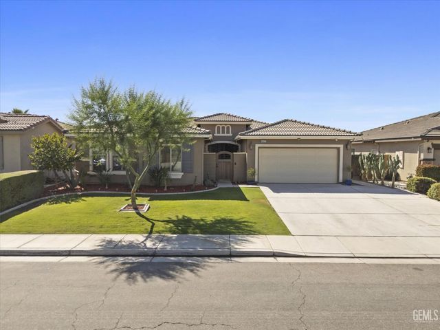 15027 Chatsworth Avenue, Bakersfield, CA 93314
