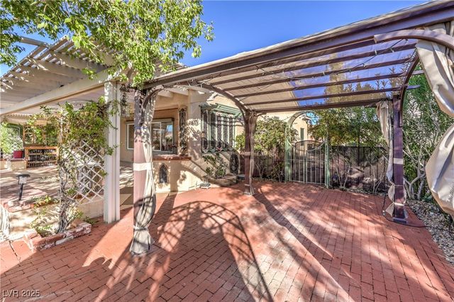 2105 Cumberland Hill Drive, Henderson, NV 89052