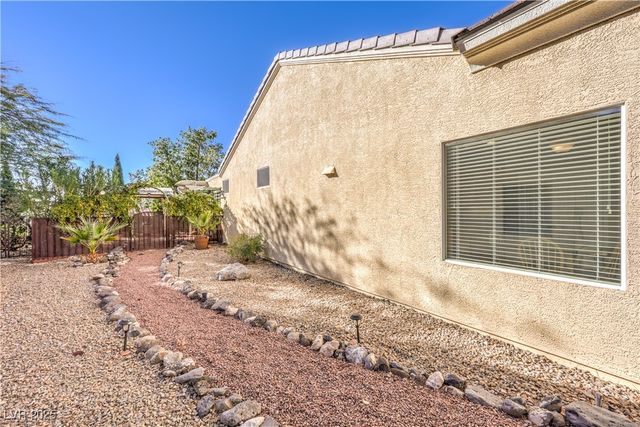 2105 Cumberland Hill Drive, Henderson, NV 89052