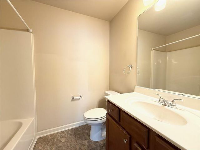 3391 Sardis Bend Drive, Buford, GA 30519