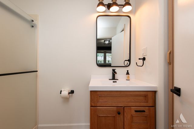8545 Walnut Avenue, Orland Park, IL 60462