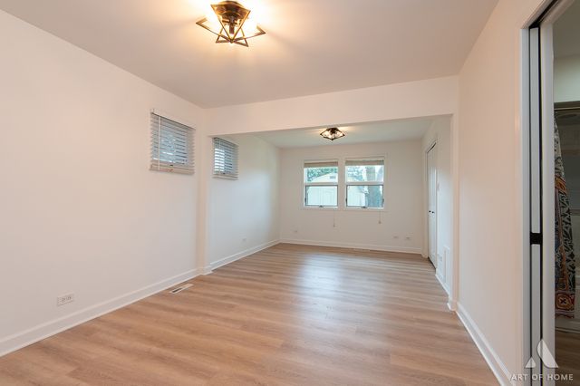 8545 Walnut Avenue, Orland Park, IL 60462