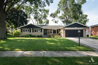8545 Walnut Avenue, Orland Park, IL 60462