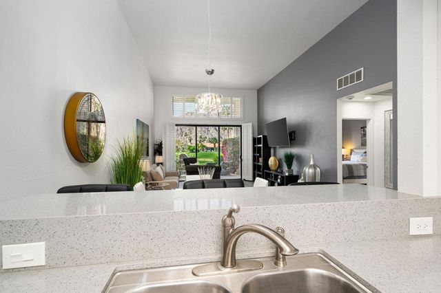 54229 Oakhill, La Quinta, CA 92253
