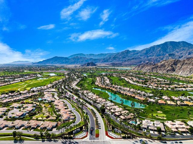 54229 Oakhill, La Quinta, CA 92253