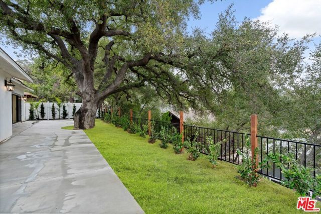 3549 Elm Drive, Calabasas, CA 91302