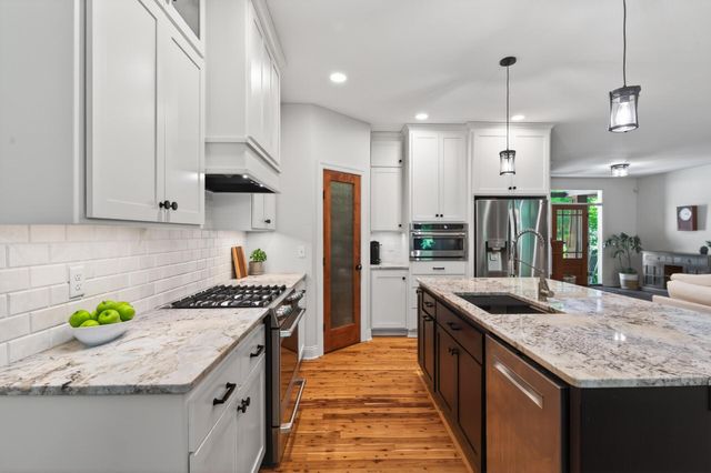 406 Rambling Creek Circle SE, Saint Michael, MN 55376