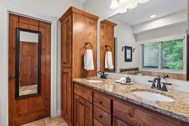 406 Rambling Creek Circle SE, Saint Michael, MN 55376