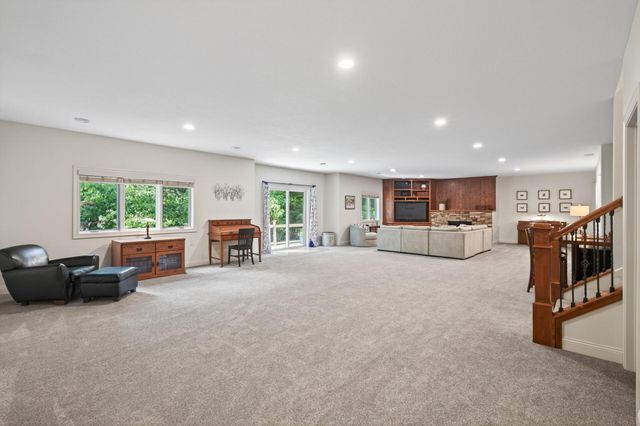 406 Rambling Creek Circle SE, Saint Michael, MN 55376