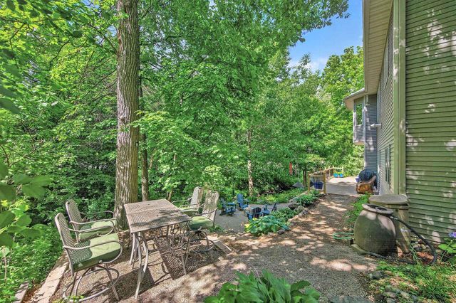 406 Rambling Creek Circle SE, Saint Michael, MN 55376