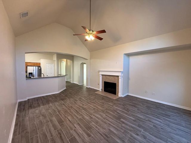 207 Cedar Lake Drive, League City, TX 77573