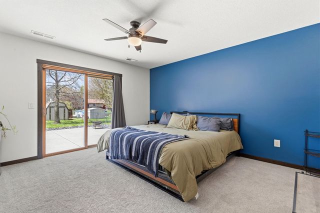 1140 Eulaine Circle, Hammond, WI 54015