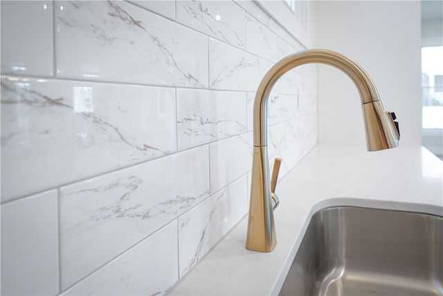 402 N Maxwell Street, Siloam Springs, AR 72761