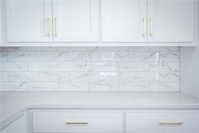 402 N Maxwell Street, Siloam Springs, AR 72761